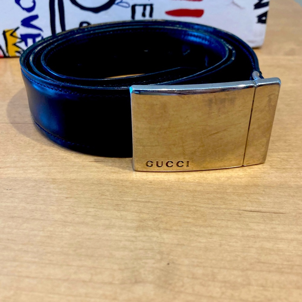 Real Leather Black Gucci Belt (authentic)